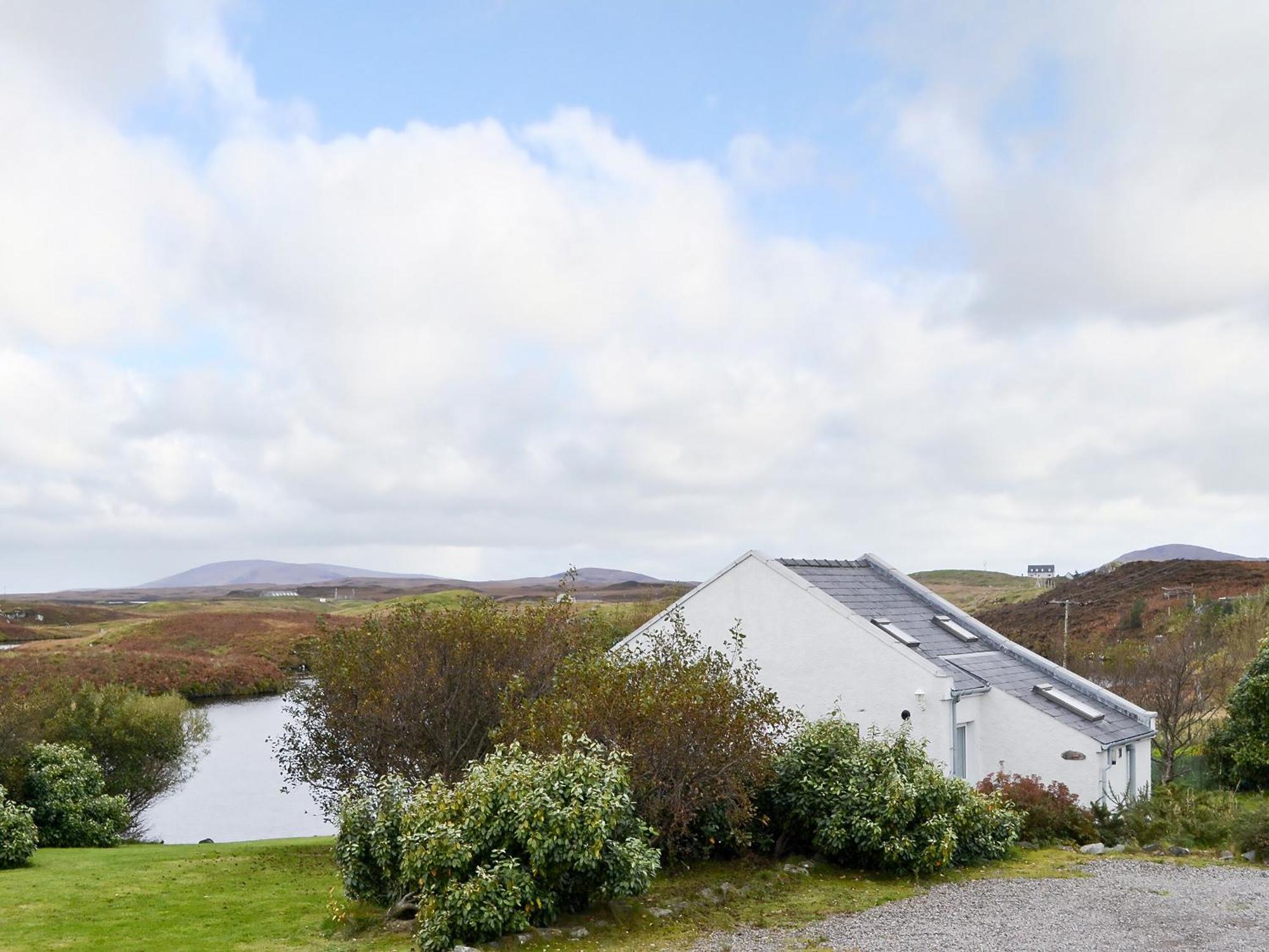 The Boat House Villa Lochmaddy Eksteriør bilde